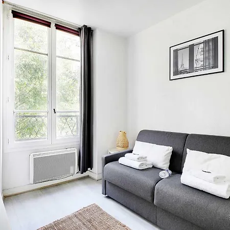 Amazing In The Heart Of The Marais * Paryż